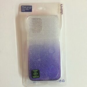 Claires iPhone 12/12 Pro Shimmer Silicone Phone Case